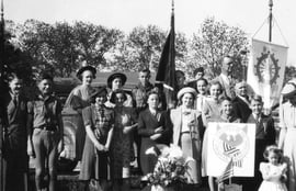 Children of the Revolution ceremony, photographed before 1945
